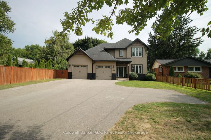 Property Photo: 138A Victoria Street ON N3Y 1L8