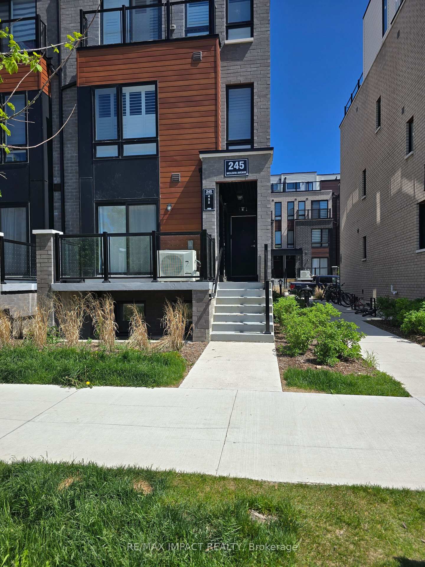 Property Photo: 245 McLevin Avenue 2 ON M1B 1E7