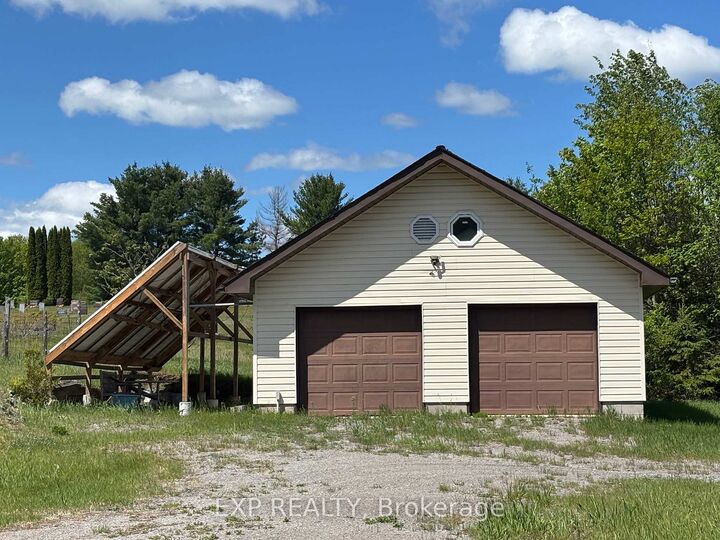 2527 Matawatchan Road — photo 1