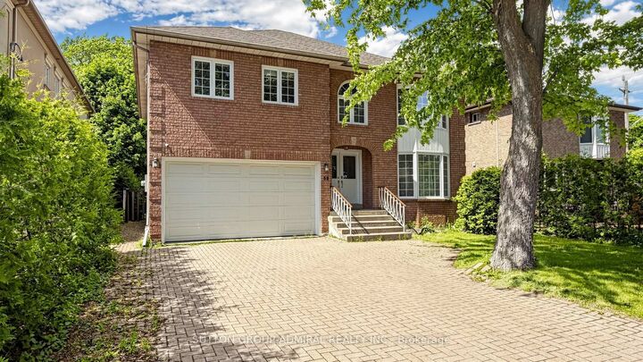 Property Photo: 32 Northwood Drive ON M2M 2J8