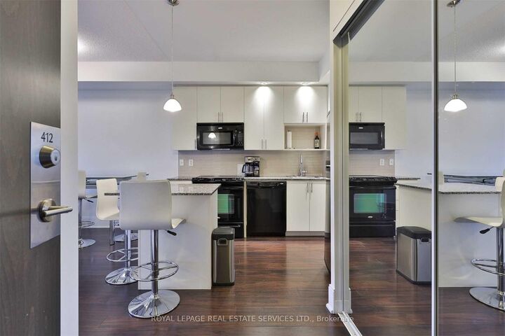 Property Photo: 181 Wynford Drive 412 ON M3C 0C6