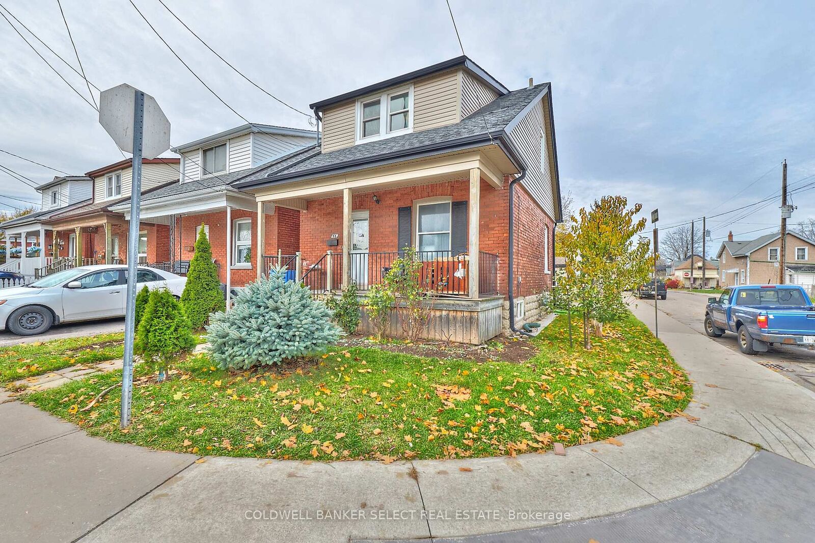 Property Photo: 55 Frederick Avenue ON L8H 4K5