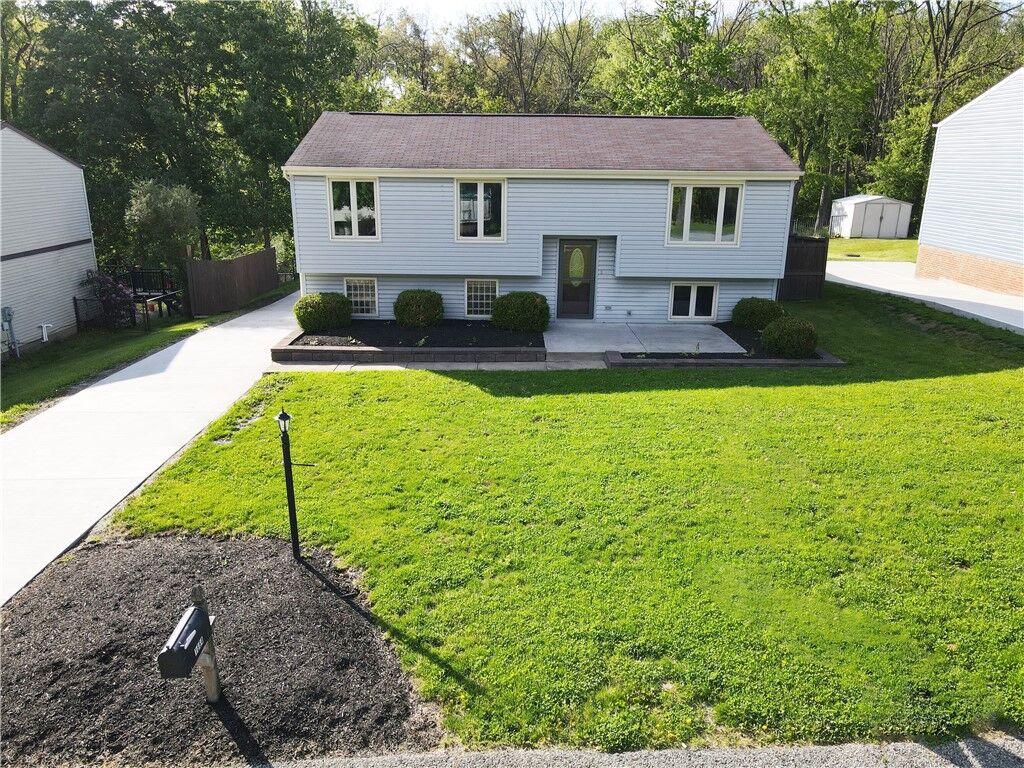 Property Photo: 1664 Connor Rd PA 15129