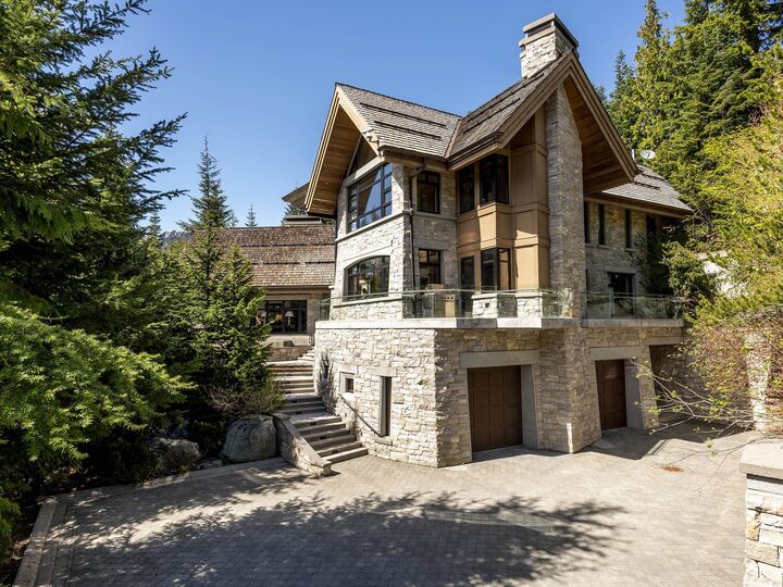 Property Photo: 2286 Nordic Drive BC V8E 0A6