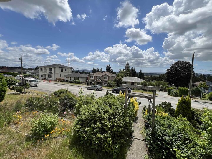 Property Photo: 5941 Carson Street BC V5J 2Z8