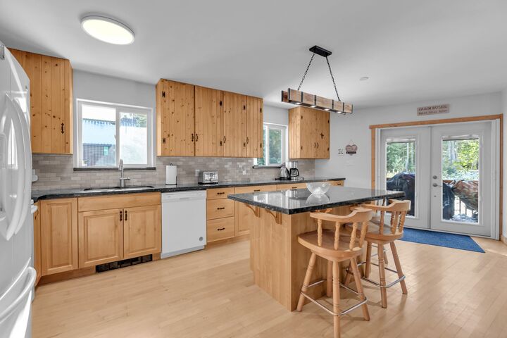 Property Photo: 47075 Snowmist Drive BC V0M 1A1