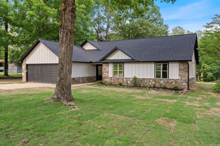 Property Photo: 7450 N Highway 167 Highway AR 72150