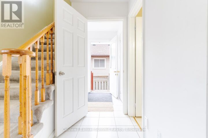 Property Photo: 359 Leacock Drive ON L4N 5S6