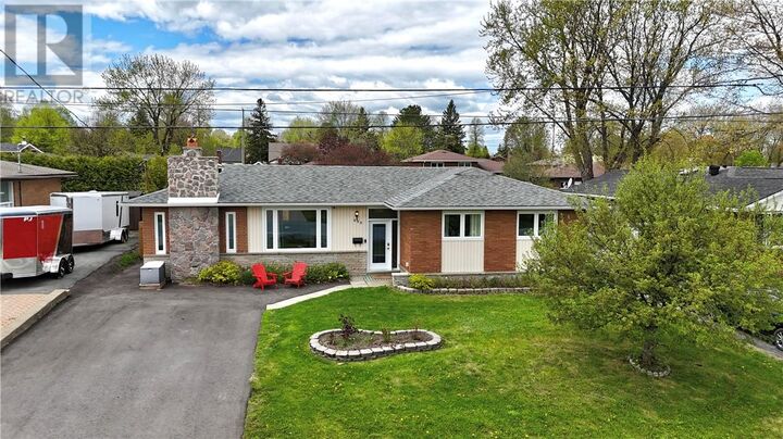 Property Photo:  899 Vine  ON P3A 3P8 