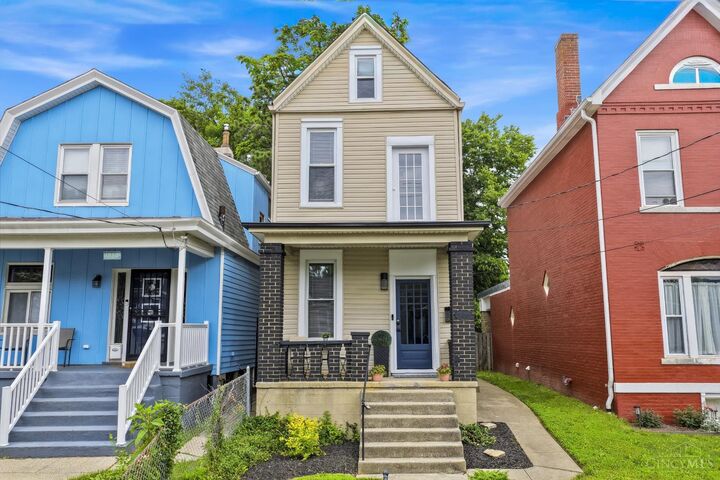 Property Photo: 1986 Fairfax Avenue OH 45207