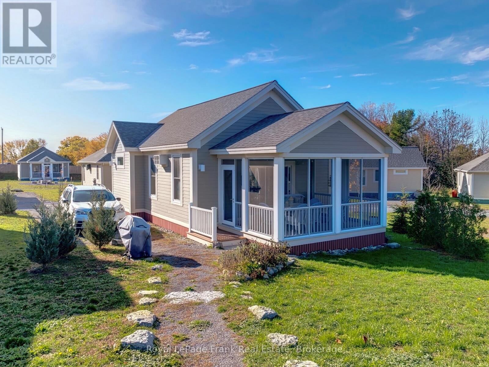 Property Photo:  20 Butternut Lane 98  ON K0K 1P0 