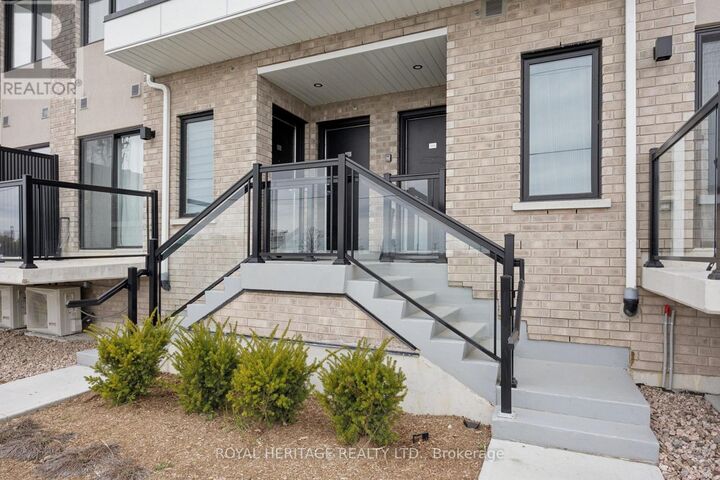 Property Photo: 1695 Dersan Street 206 ON L1X 0S9