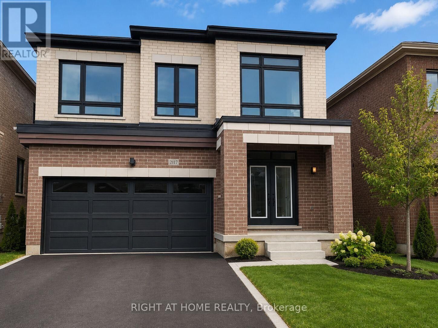 Property Photo: 2117 Coppermine ( Upper) Street ON L1H 9L7