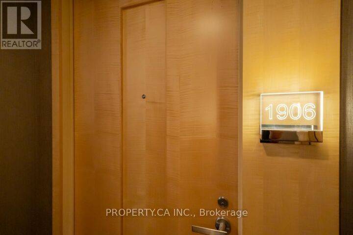 Property Photo: 45 Charles Street East 1906 ON M4Y 0B8