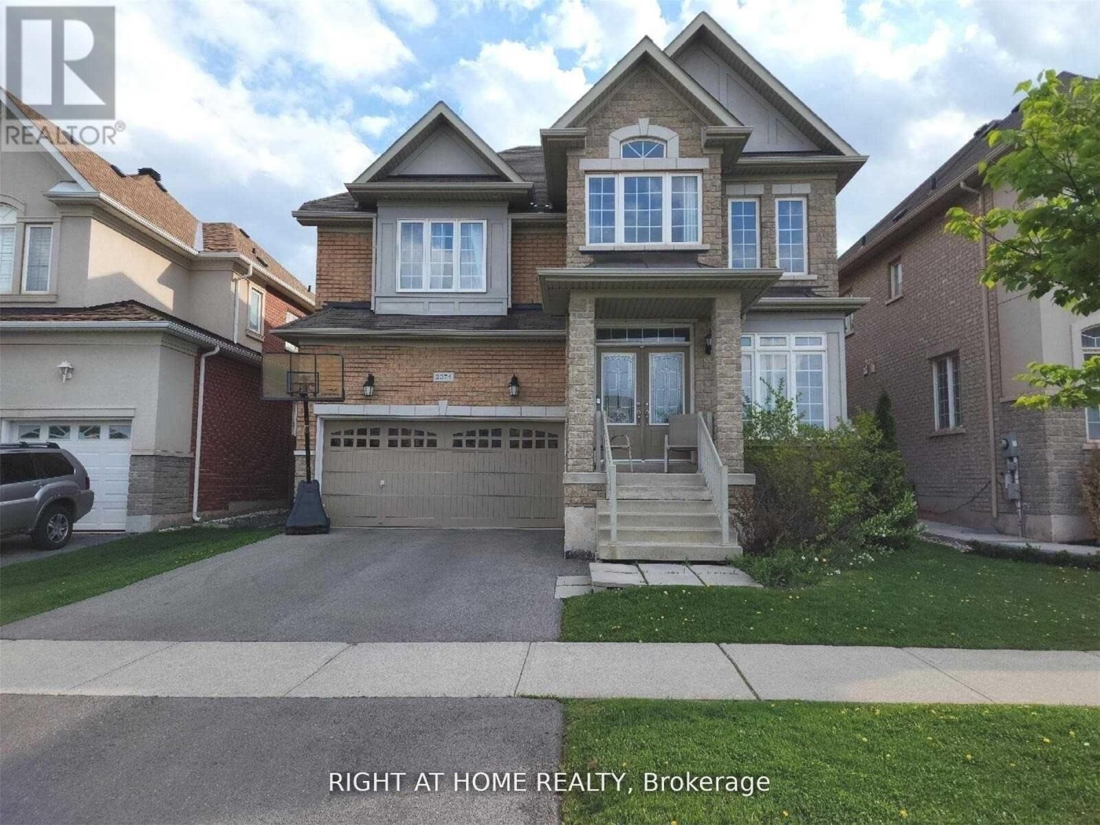 Property Photo: 2374 North Ridge Trail ON L6H 0B1