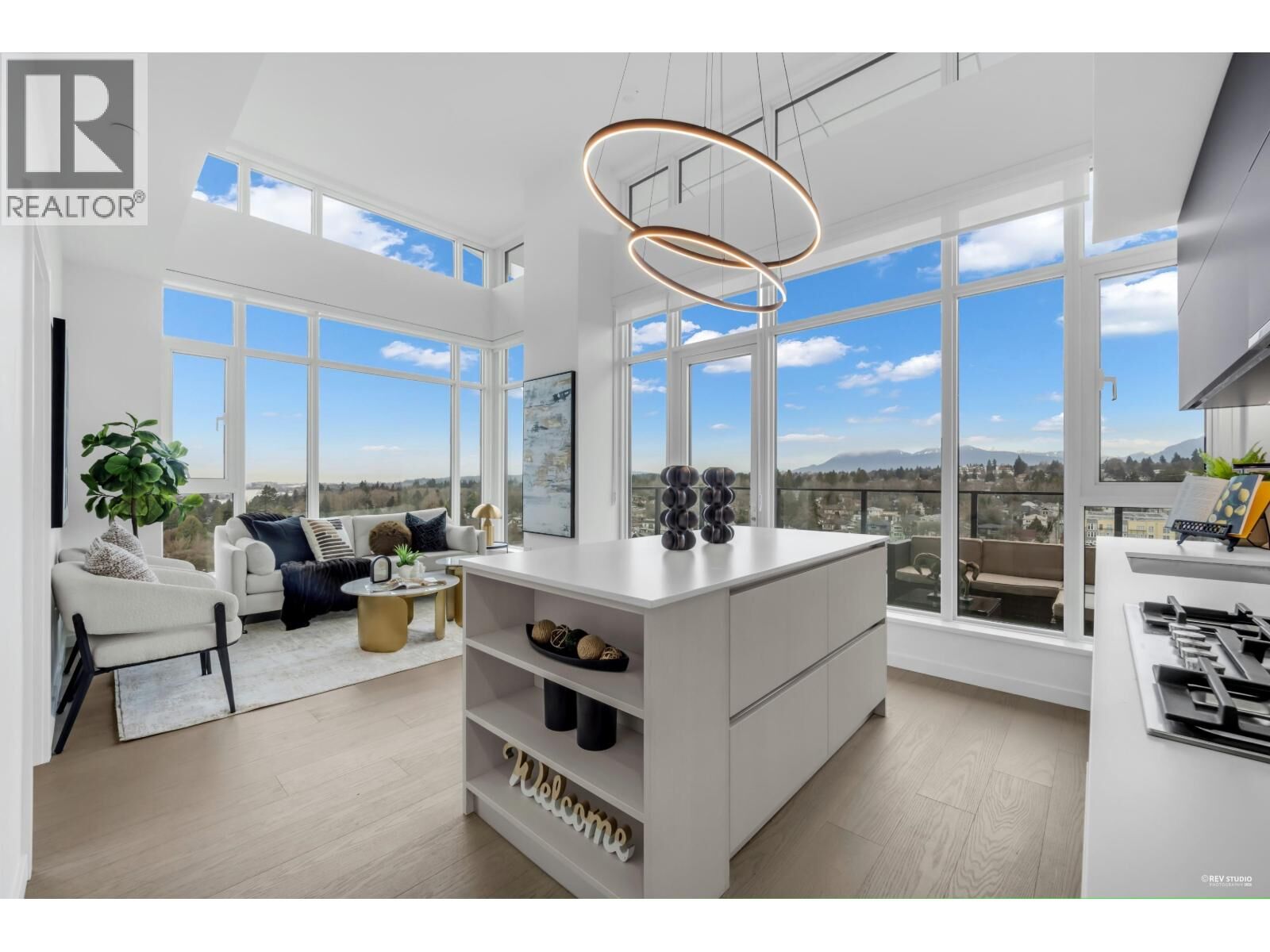 Property Photo:  8415 Granville Street 1001  BC V6P 0M2 