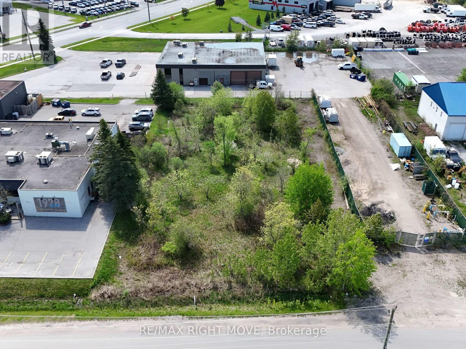 Property Photo:  66 Progress Drive  ON L3V 0T7 
