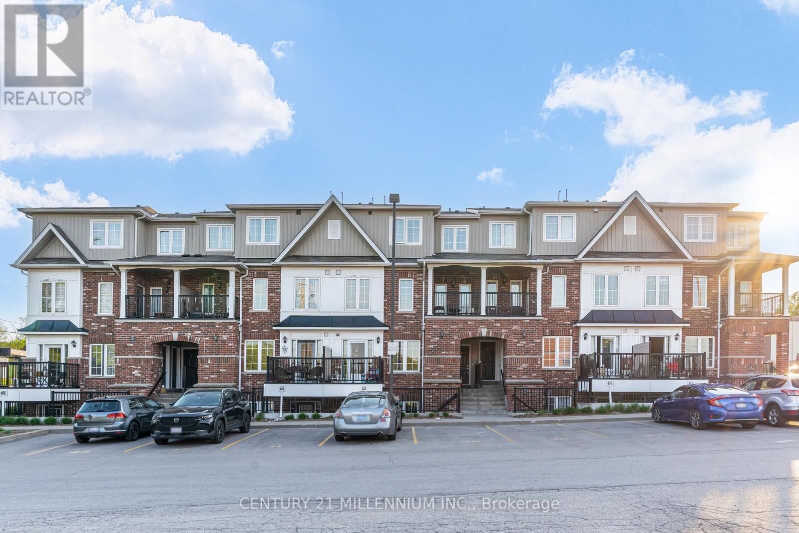 Property Photo: 5 Armstrong Street 9 ON L9W 0C5