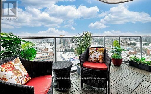 Property Photo:  9 George Street North 1602  ON L6X 0T6 