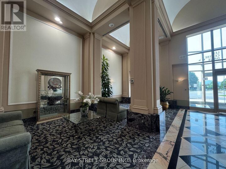 Property Photo: 1 Lee Centre Drive Ph206 ON M1H 3J2