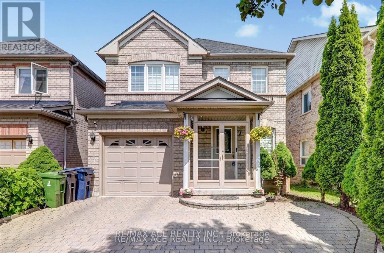 Property Photo:  7 Glacier Crescent Bsmt  ON M1X 2A9 