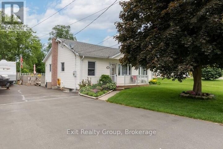 Property Photo:  19 Belleville Street  ON K0K 2C0 