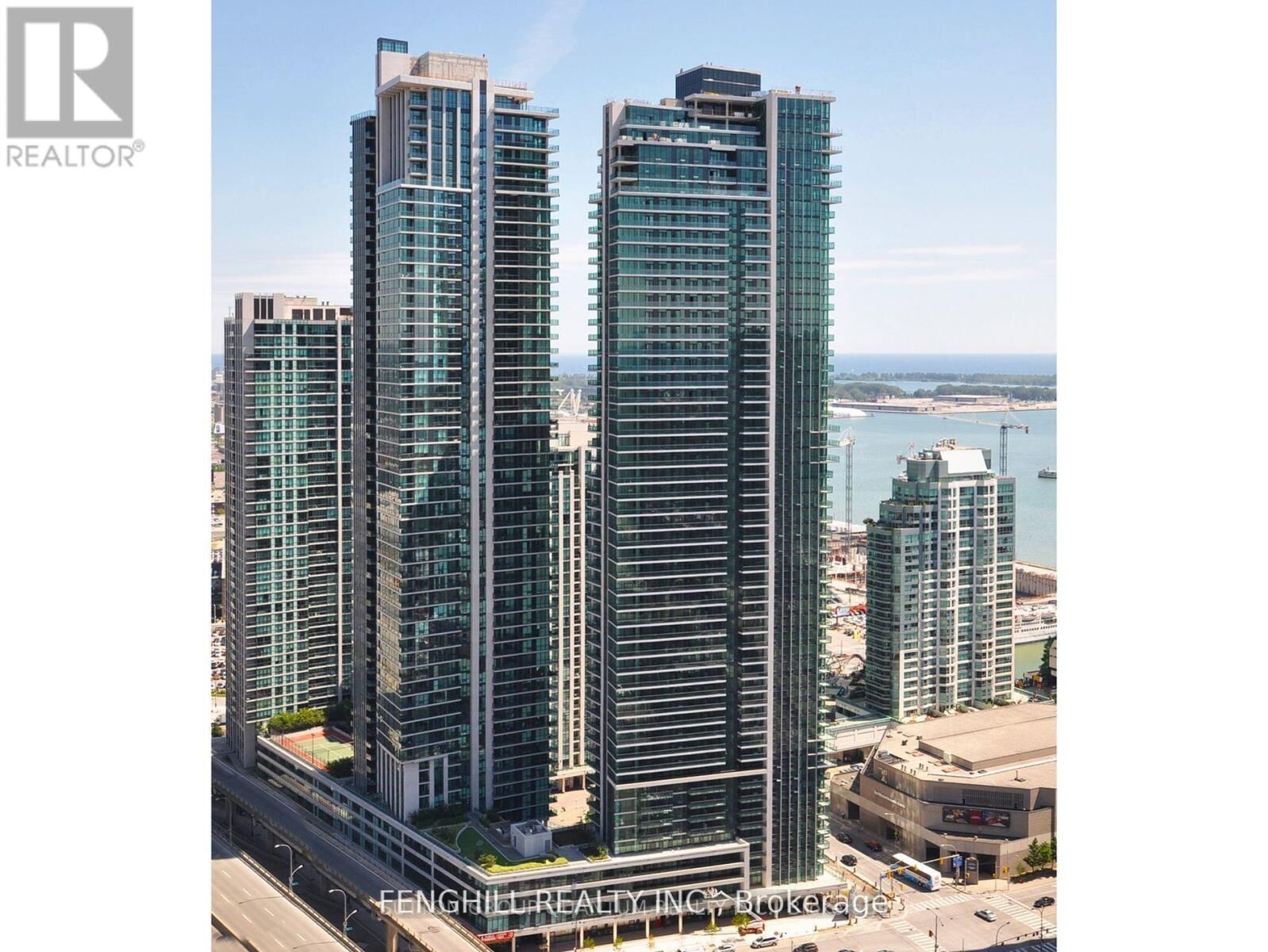 Property Photo: 33 Bay Street 209 ON M5J 2Z3