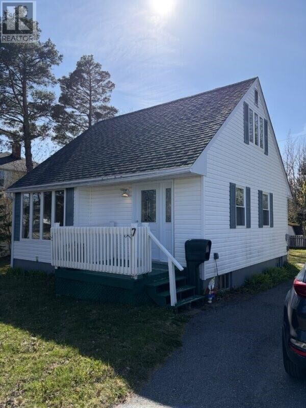 Property Photo: 7 Medcalf Street NL A1V 1R9