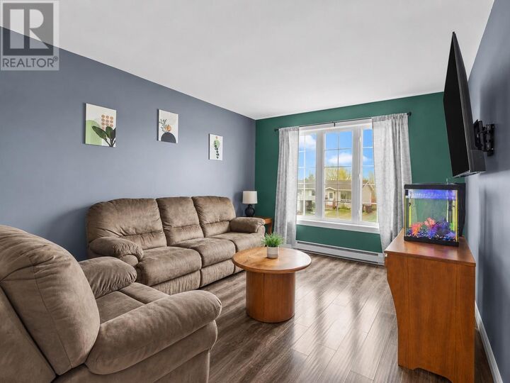 Property Photo:  9 Hemmer Jane Drive  NL A1N 4V5 