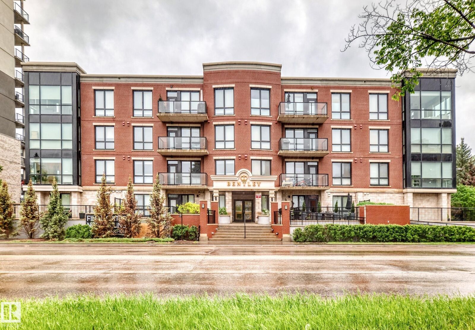 Property Photo:  11710 87 Avenue NW 207  AB T6G 0Y3 