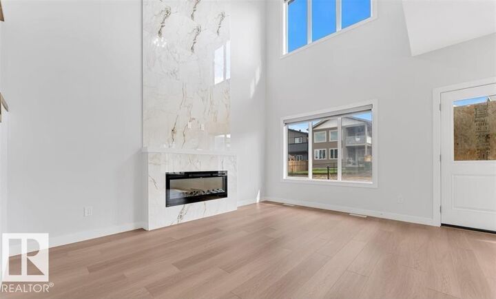Property Photo: 3925 39 Avenue AB T9E 0X6