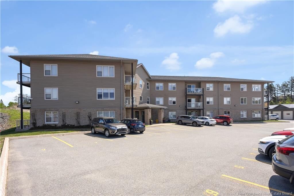 Property Photo:  130 Arlington Crescent 22  NB E2K 0J1 