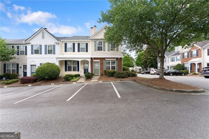 Property Photo:  318 Devonshire Drive  GA 30022 