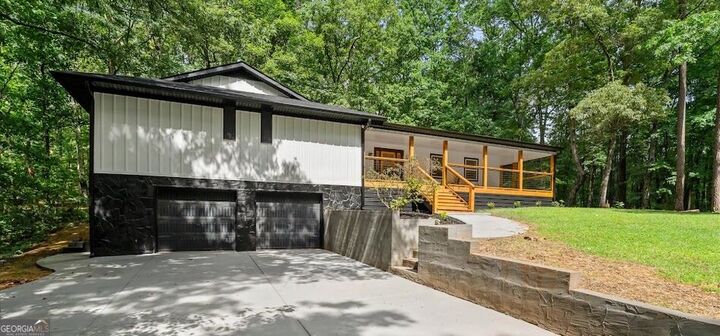 Property Photo: 2513 N Carroll Court GA 30180