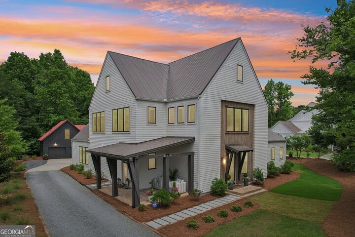 Property Photo: 12520 Celestine Way GA 30075