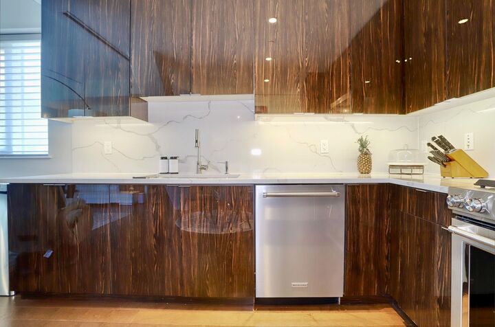 Property Photo:  800 Avenue At Port Imperial 425  NJ 07086 