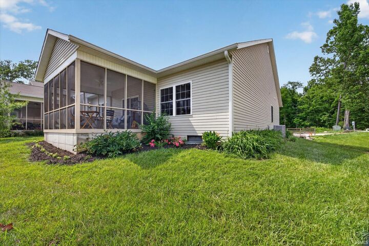 Property Photo: 2471 N Stonelake Circle IN 47404