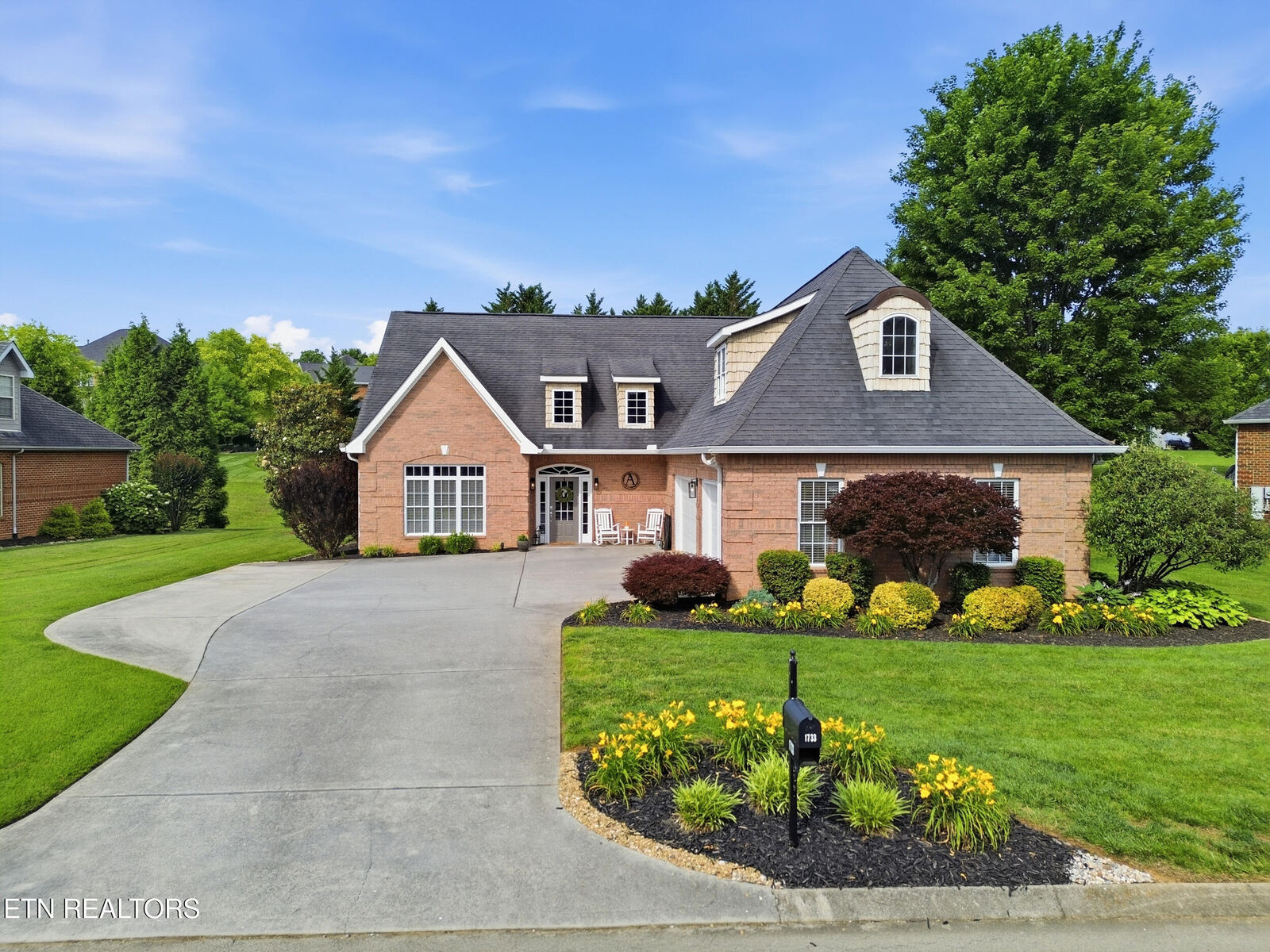 Property Photo:  1733 Burnside Drive  TN 37801 