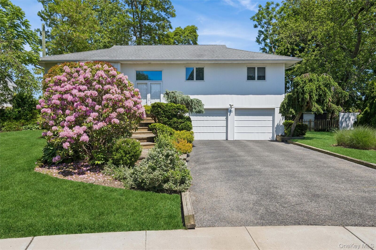 Property Photo: 20 Melbourne Lane NY 11804