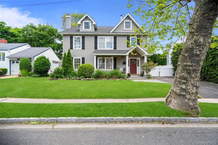 Property Photo:  9 Lagoon Boulevard  NY 11758 