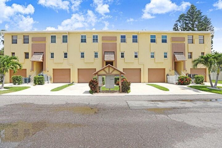 Property Photo:  314 Windrush Boulevard 12  FL 33785 
