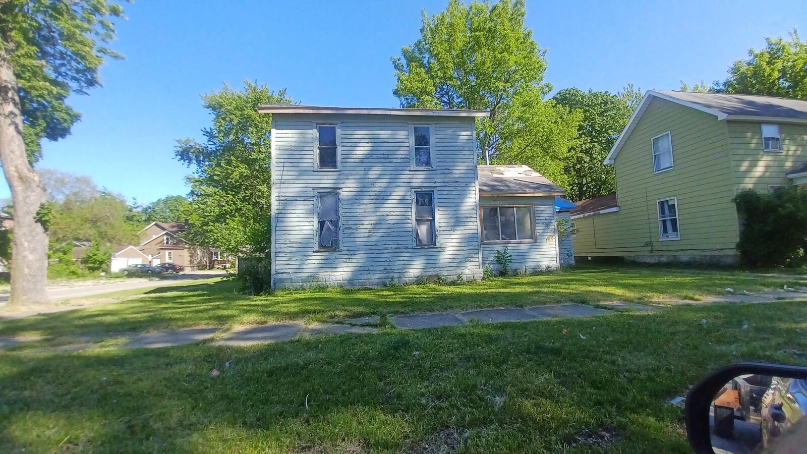 Property Photo:  921 Monroe Street  MI 48602 