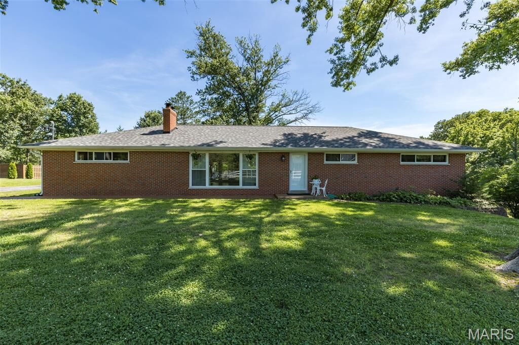 Property Photo: 2550 Bluffwood Drive MO 63129