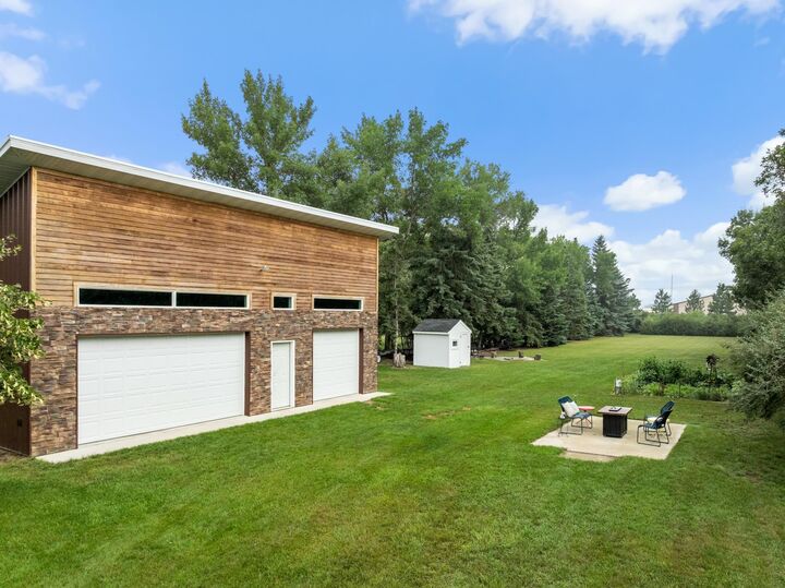 Property Photo:  5825 11th Ave SE  ND 58701 