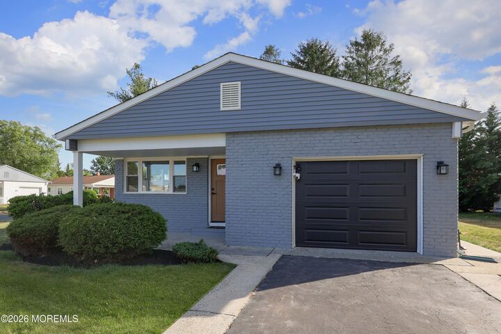 Property Photo:  1 Dawn Way  NJ 08757 
