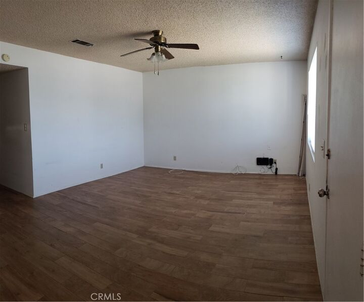 Property Photo:  1964 W Oakland Avenue  CA 92545 