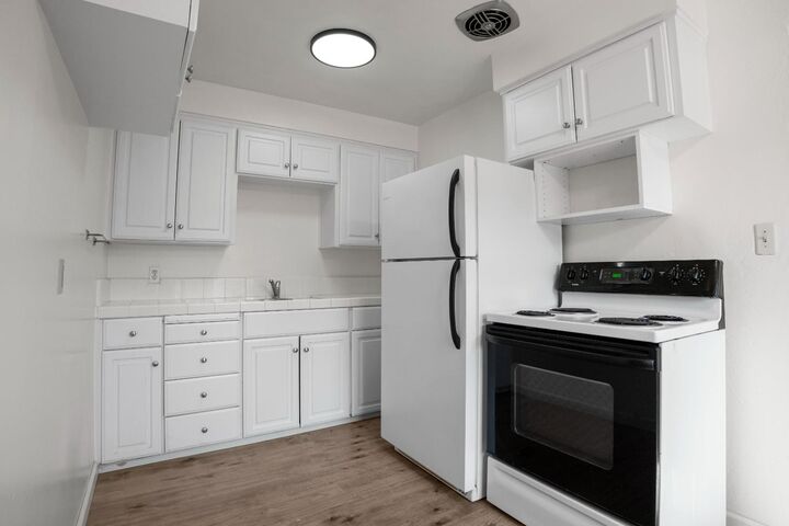 Property Photo:  1162 West Circle  CA 95695 