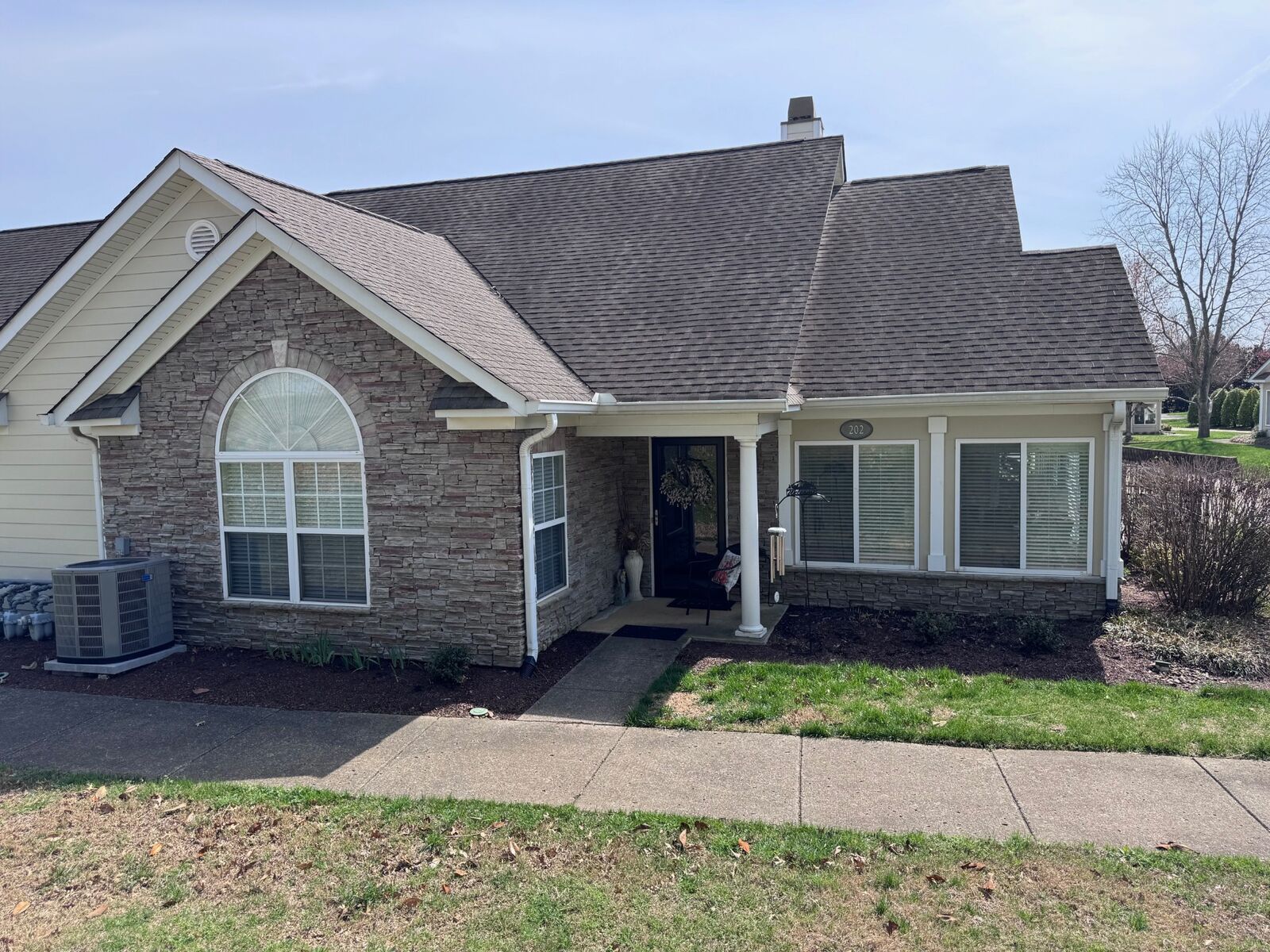 Property Photo:  825 Browns Ln 202  TN 37066 