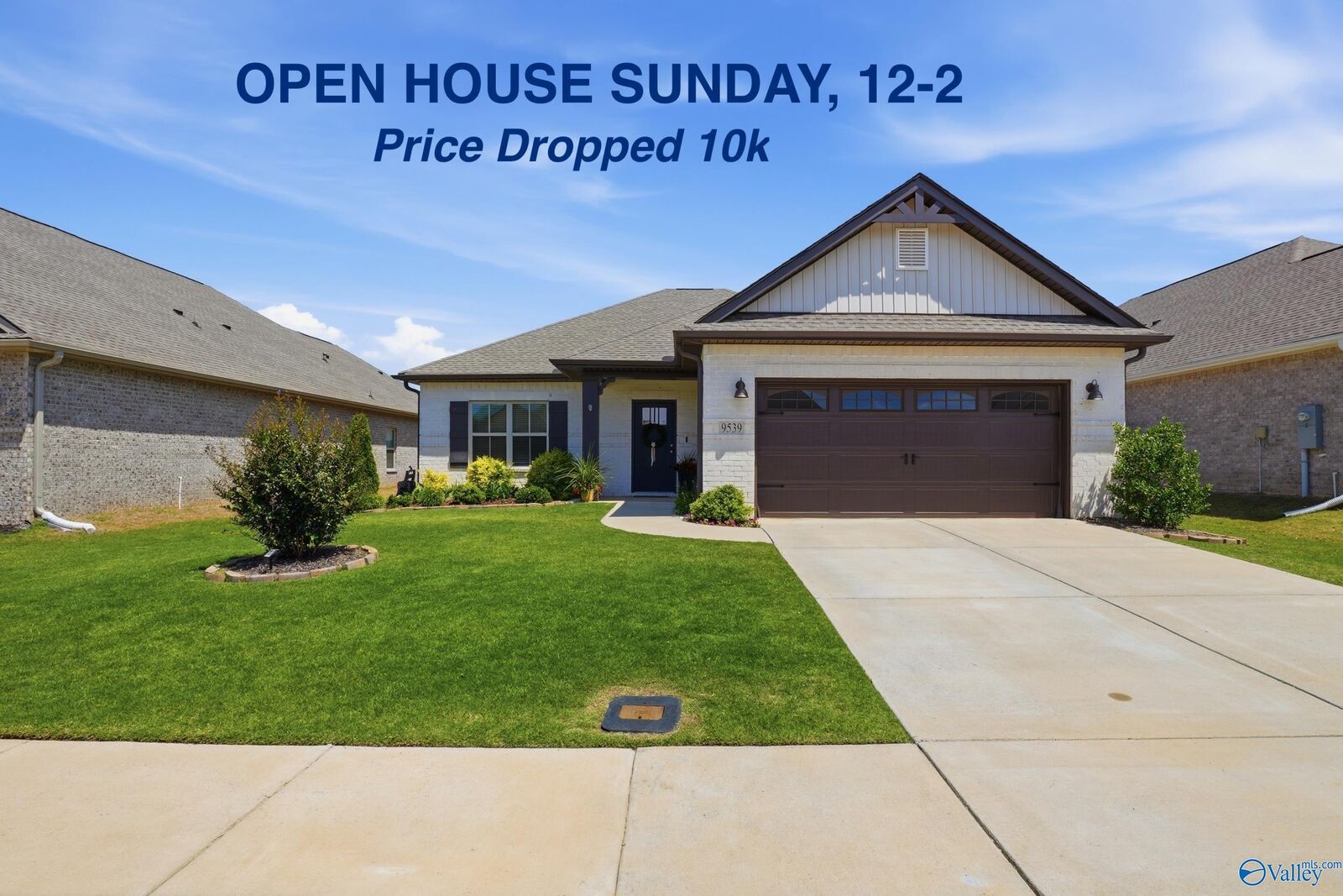 Property Photo:  9539 Hampton Oak Drive SE  AL 35763 