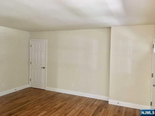 Property Photo:  1105 Washington Drive  NJ 07446 